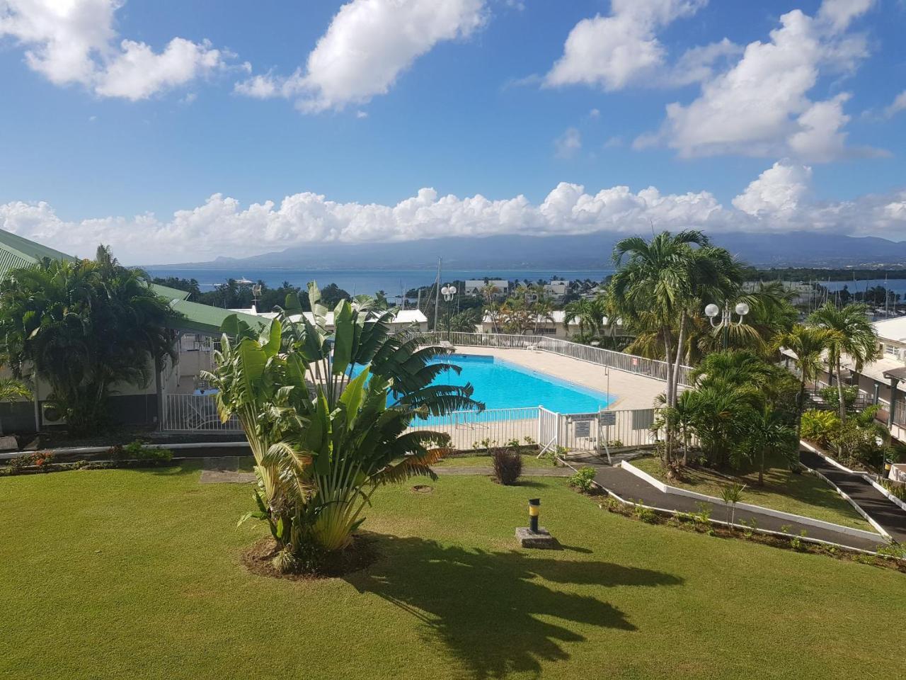 Superbe Studio En Duplex, Vue Sur Mer Et Piscine Le Gosier  Exterior photo